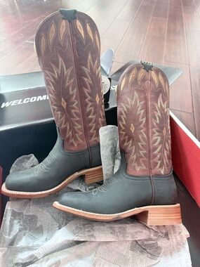 Size 6, Hyer Women’s Cherryvale Western Boots | Black & Cognac | HW41009